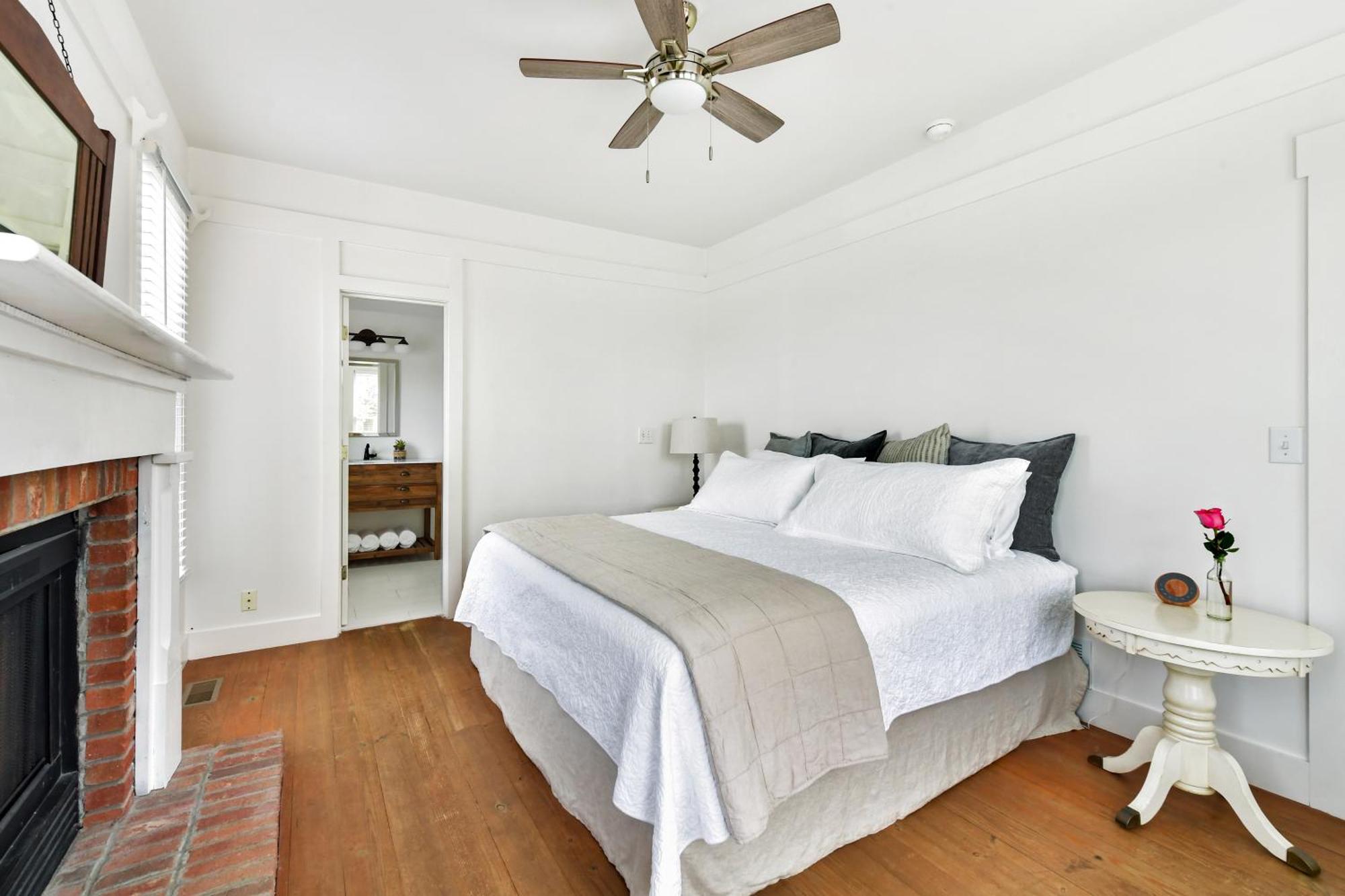 The Farmhouse Inn Buckhead Kamer foto